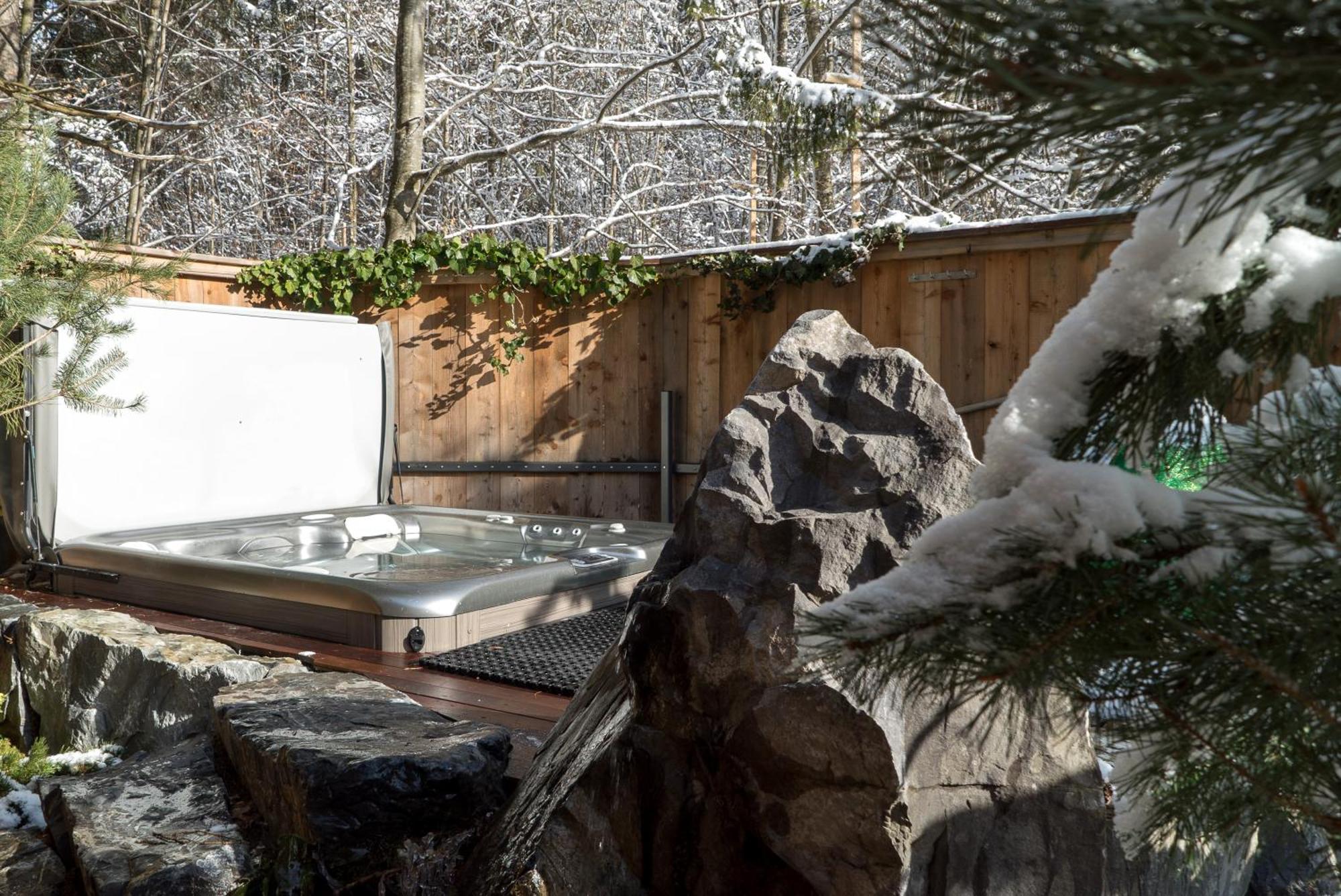 Hotel & Spa Blausee Exterior photo